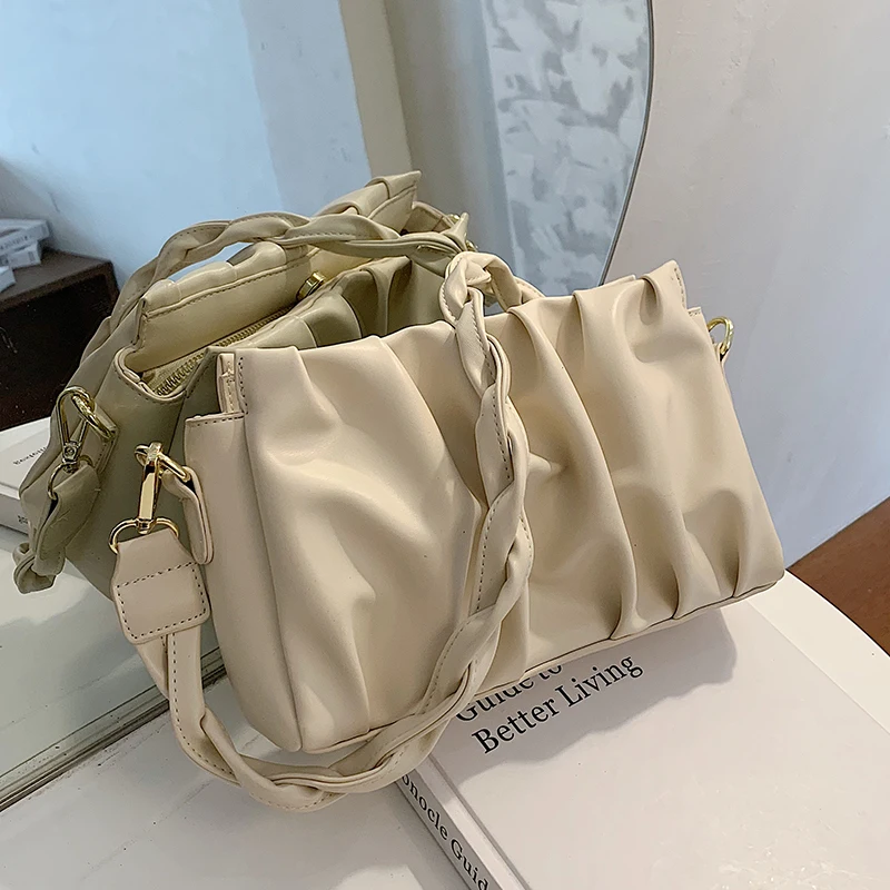 Folds Designer PU Leather Crossbody Bags For Women 2021 Solid Color Shoulder Handbags Female Trend Women's Branded Hand Bag
Folds Designer PU Leather Crossbody Bags For Women 2021 Solid Color Shoulder Handbags Female Trend Women's Branded Hand Bag