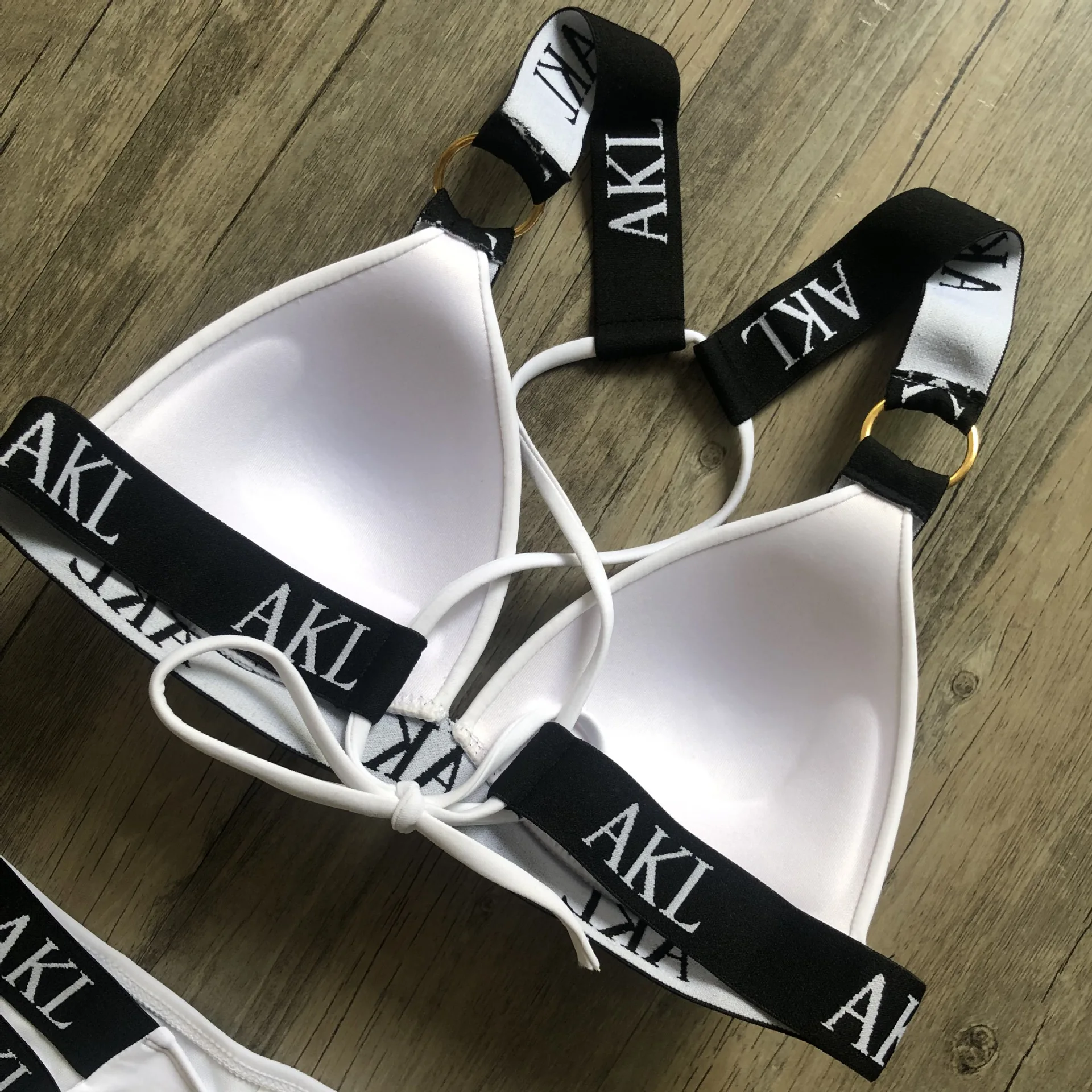 Sexy Bikini 2021 Summer Swimsuit Women Two Pieces High Waist Bikini Push Up Swimwear Halter Bathing Suit Split Swimsuit Female
Sexy Bikini 2021 Summer Swimsuit Women Two Pieces High Waist Bikini Push Up Swimwear Halter Bathing Suit Split Swimsuit Female