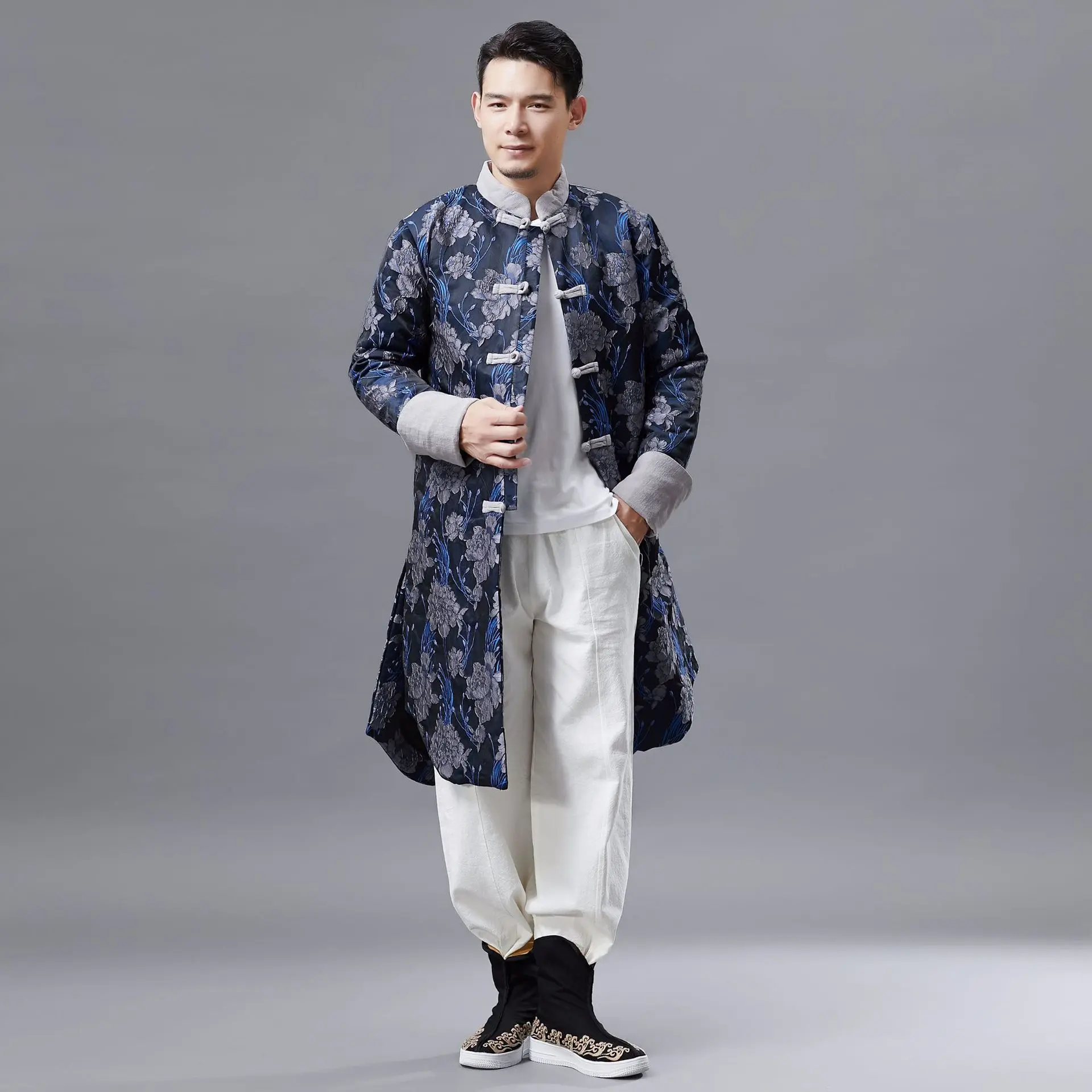 Cut flower long cotton clothing Retro national style long thick men's cotton clothing sleeves Chinese wind performance clothes
Cut flower long cotton clothing Retro national style long thick men's cotton clothing sleeves Chinese wind performance clothes