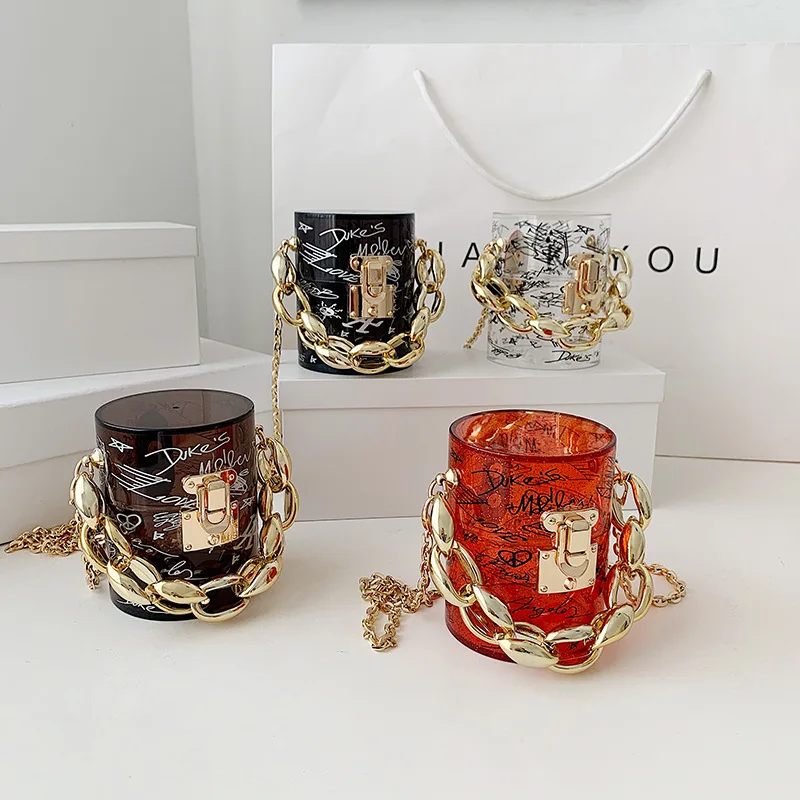 Acrylic Optimization Transparent Bucket Bag Women 2021 Fashion Retro Chain Messenger Bag Vacation Shoulder Bag Handbag Ladies
Acrylic Optimization Transparent Bucket Bag Women 2021 Fashion Retro Chain Messenger Bag Vacation Shoulder Bag Handbag Ladies