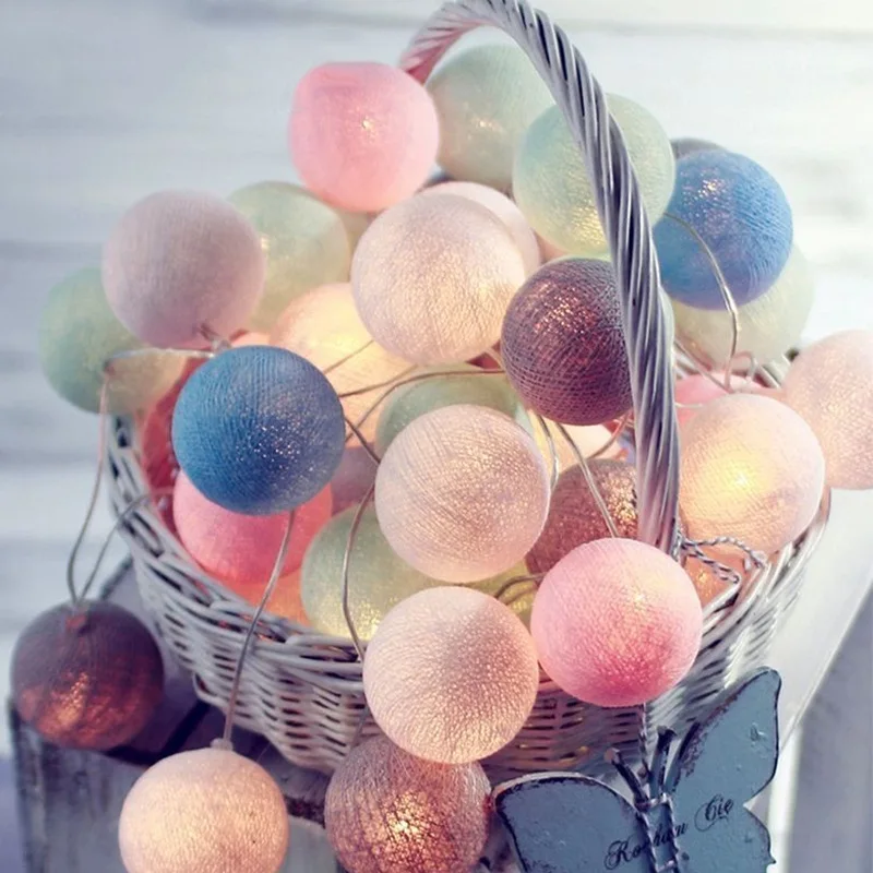 LED Cotton Ball Garland String Lights Christmas Fairy Lighting Strings for Outdoor Holiday Wedding Xmas Party Home Decoration
LED Cotton Ball Garland String Lights Christmas Fairy Lighting Strings for Outdoor Holiday Wedding Xmas Party Home Decoration
