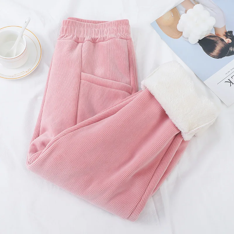 2021Women Corduroy Thick Pants Autumn Winter Casual Solid Fleece Inside Elastic Waist Harem Ankle-Length Pants Warm Trousers
2021Women Corduroy Thick Pants Autumn Winter Casual Solid Fleece Inside Elastic Waist Harem Ankle-Length Pants Warm Trousers