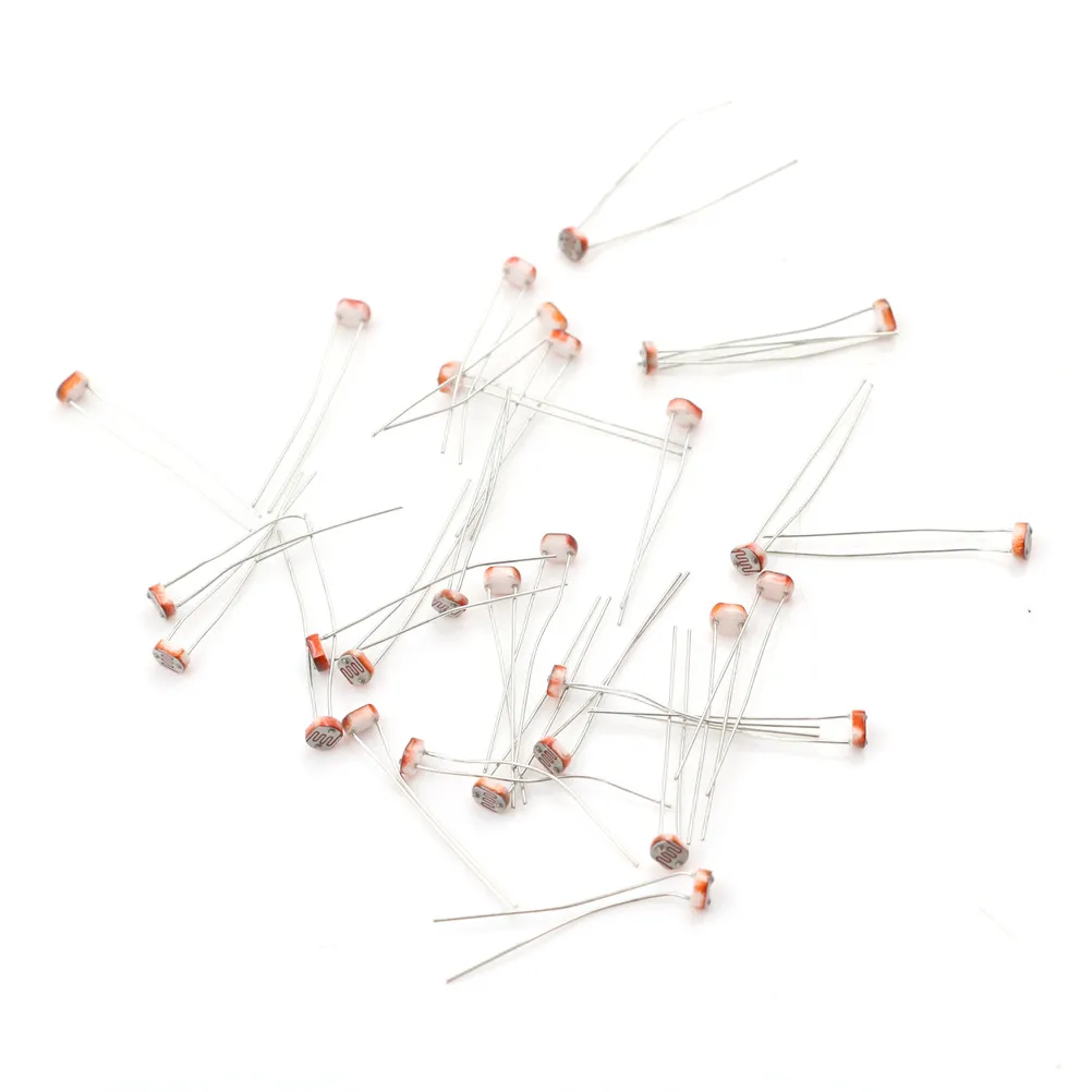 30PCS GL5516 LDR Light Dependent Resistor LDR 5MM Photoresistor And Retail Photoconductive Resistance Wholesale 
30PCS GL5516 LDR Light Dependent Resistor LDR 5MM Photoresistor And Retail Photoconductive Resistance Wholesale