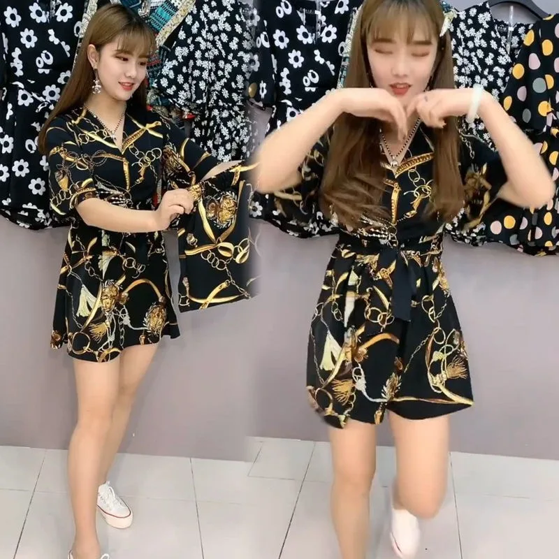 Timis Li Fashion casual oversized Women Blouses Set with Shorts chiffon Blouse Short sleeve Loose Shirts Blusas Mujer
Timis Li Fashion casual oversized Women Blouses Set with Shorts chiffon Blouse Short sleeve Loose Shirts Blusas Mujer