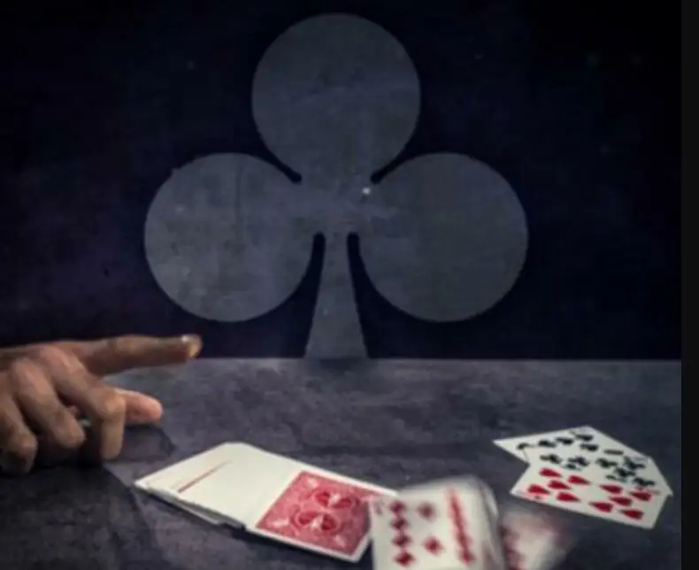 Chance by Guillaume Botta, magic tricks (no props)