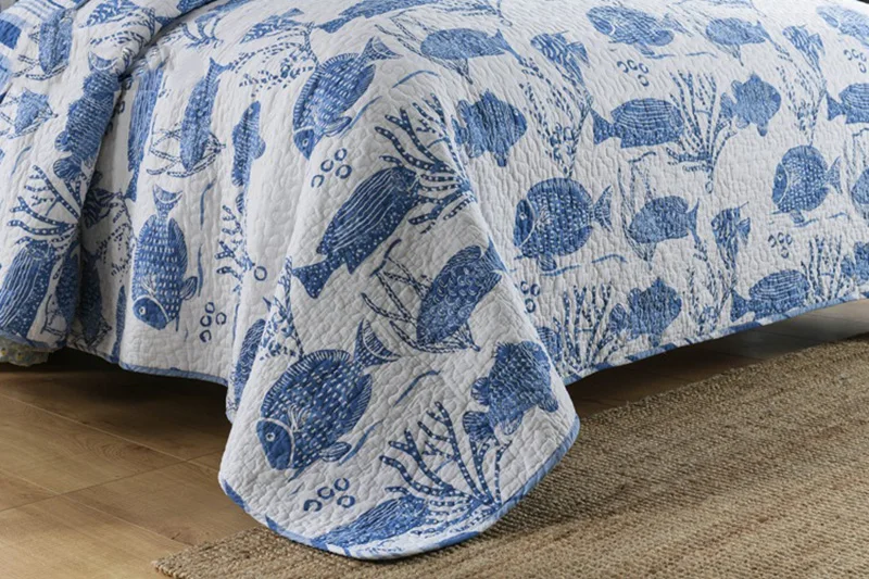 CHAUSUB Cotton Bedspread Quilt Set 3pcs Marine Style Quilts Bed Cover Pillowcase King Queen Size Quilted Coverlet Summer Blanket
CHAUSUB Cotton Bedspread Quilt Set 3pcs Marine Style Quilts Bed Cover Pillowcase King Queen Size Quilted Coverlet Summer Blanket