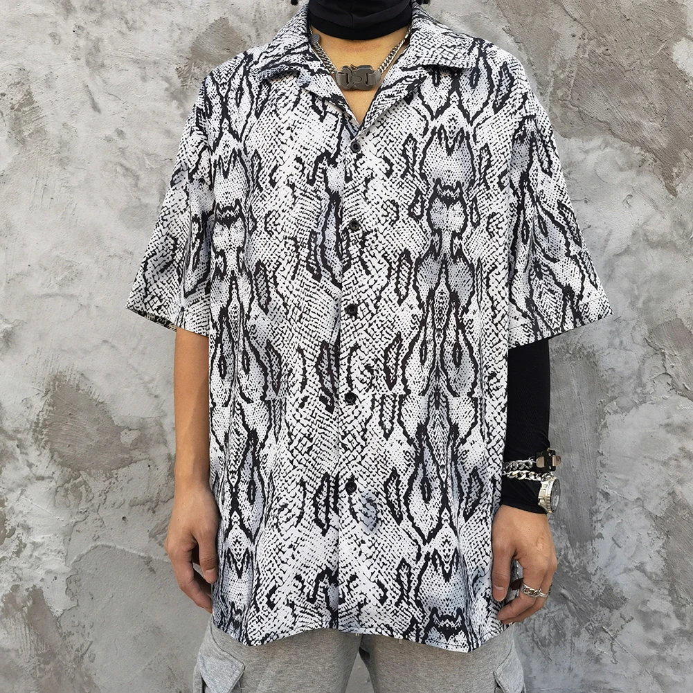 VFIVE UNFOUR New Arrivals Men Vintage Oversized Fashions Short Sleeve Shirt Digita Printing Loose Fit Men Hawaiian Shirt
VFIVE UNFOUR New Arrivals Men Vintage Oversized Fashions Short Sleeve Shirt Digita Printing Loose Fit Men Hawaiian Shirt