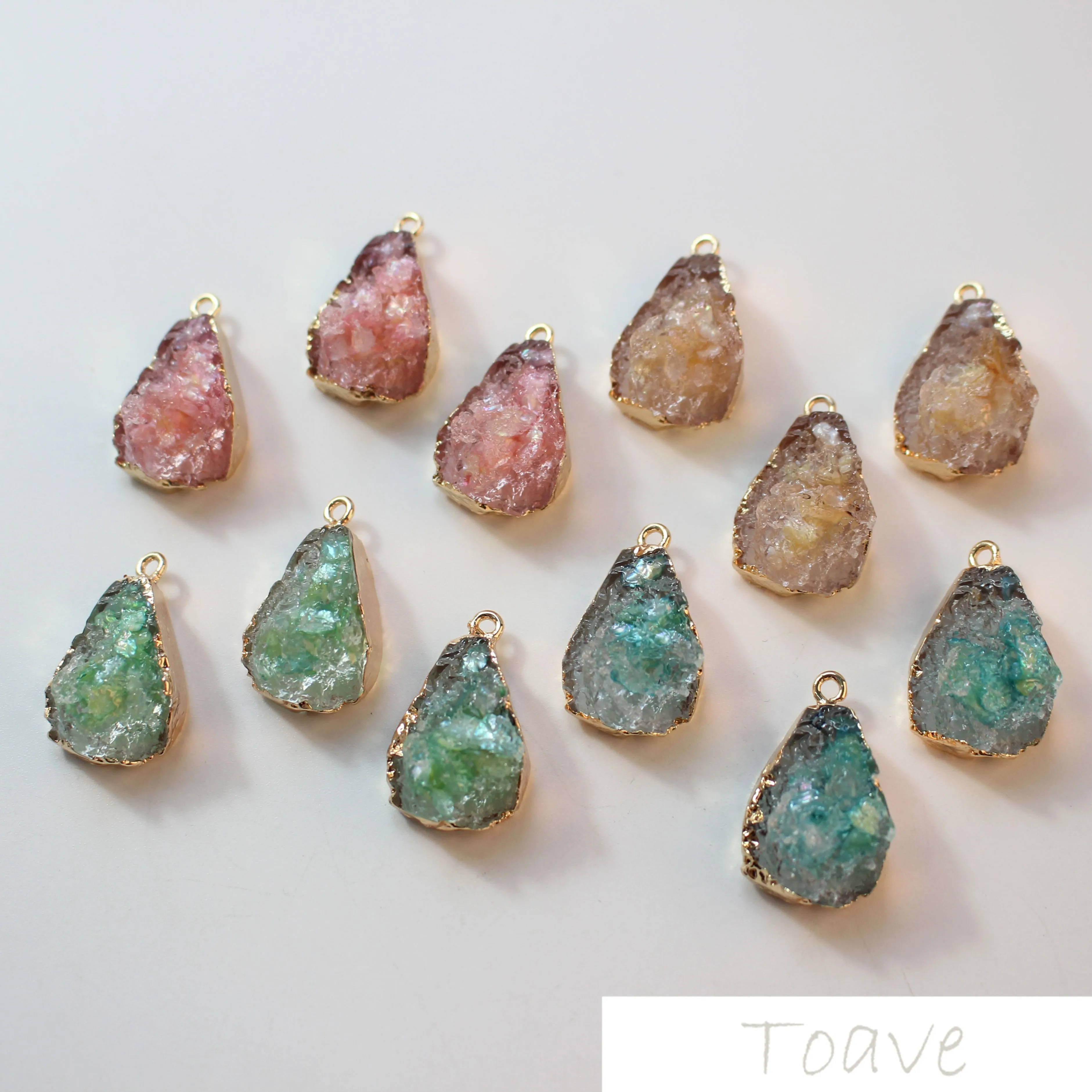 Irregular water drop transparent imitation rock color shell resin pendant DIY Earrings material accessories
Irregular water drop transparent imitation rock color shell resin pendant DIY Earrings material accessories