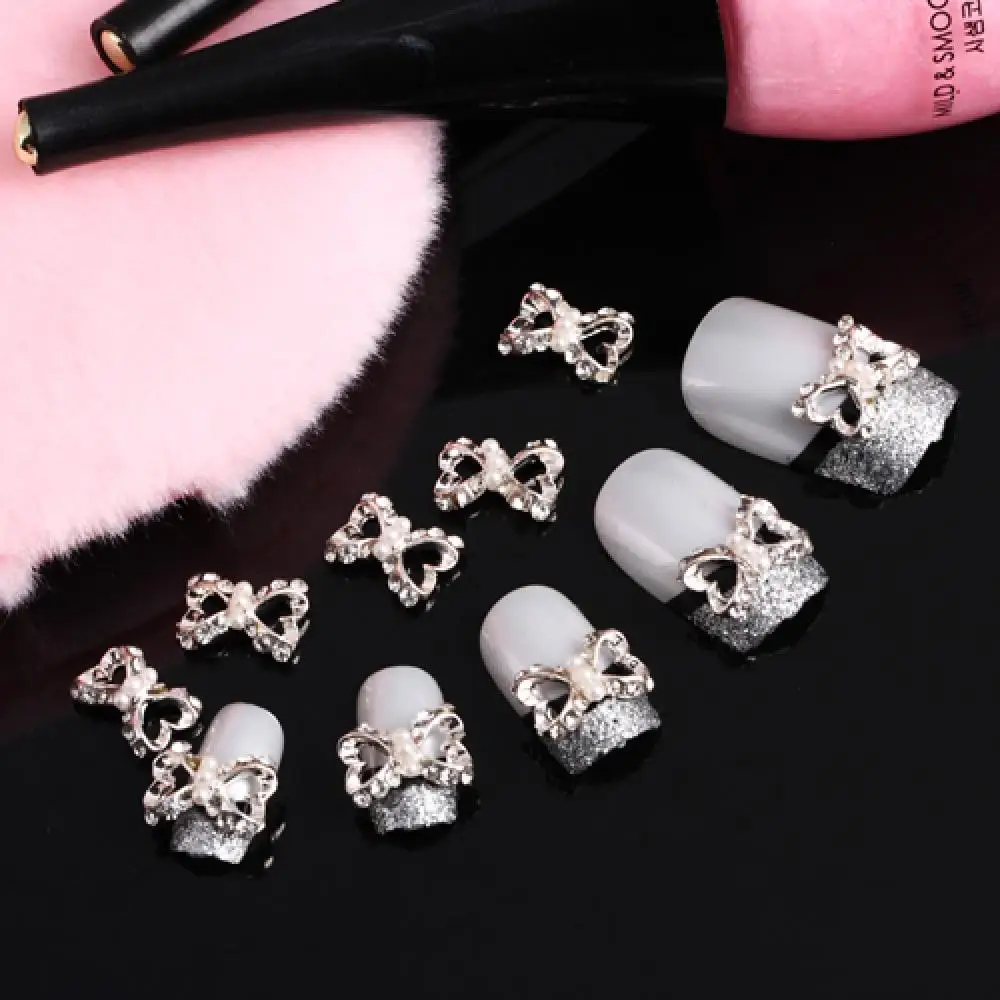 10Pcs Shiny Rhinestone Bow Tie Nail Art DIY Stickers Decorations Beauty Tool
10Pcs Shiny Rhinestone Bow Tie Nail Art DIY Stickers Decorations Beauty Tool