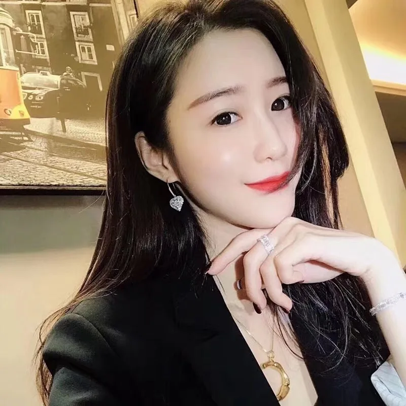 FDLK AAA Top Quality Cubic Zirconia Heat Shape Women Drop Earring Wedding Engagement Jewelry Shine Girl Earring Hot Drop Ship
FDLK AAA Top Quality Cubic Zirconia Heat Shape Women Drop Earring Wedding Engagement Jewelry Shine Girl Earring Hot Drop Ship