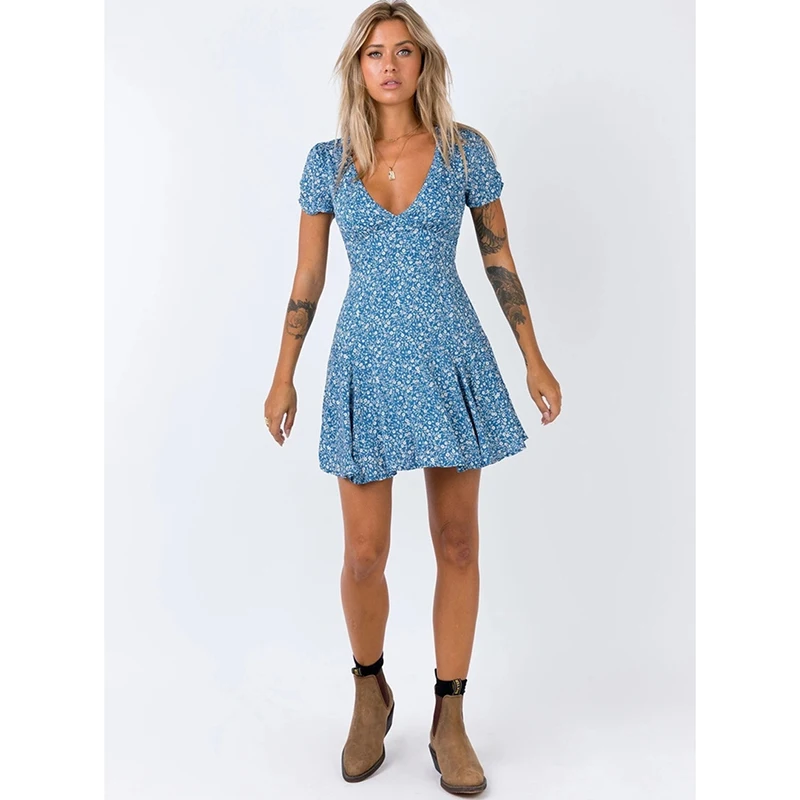 2021 summer dress street blue women's short skirt mid-waist floral V-neck dress kobieta sukienka
2021 summer dress street blue women's short skirt mid-waist floral V-neck dress kobieta sukienka