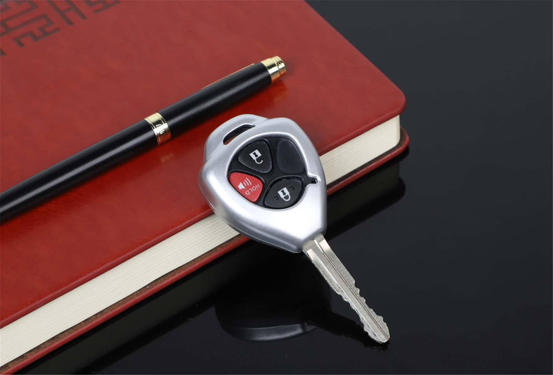 Car Key Case Key Cover Sticker for Toyota 4Runner 2010+ SR5/TRD Stylish Car Accessories Interior Decoration Red Silver
Car Key Case Key Cover Sticker for Toyota 4Runner 2010+ SR5/TRD Stylish Car Accessories Interior Decoration Red Silver