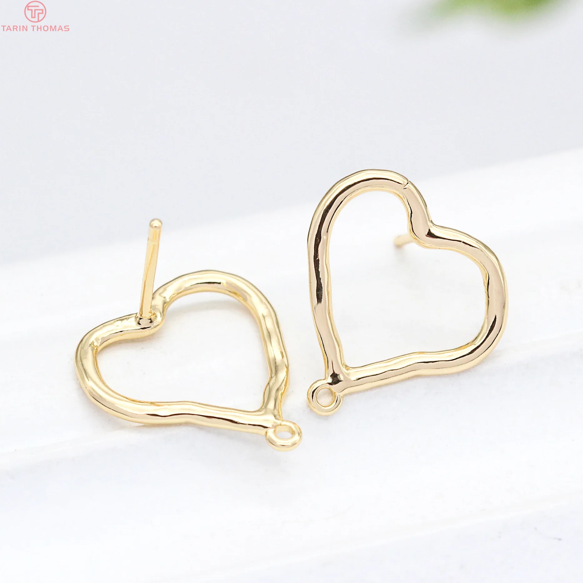 (5881)6PCS 16x17MM 24K Gold Color Plated Brass Heart Stud Earrings High Quality DIY Jewelry Making Findings
(5881)6PCS 16x17MM 24K Gold Color Plated Brass Heart Stud Earrings High Quality DIY Jewelry Making Findings