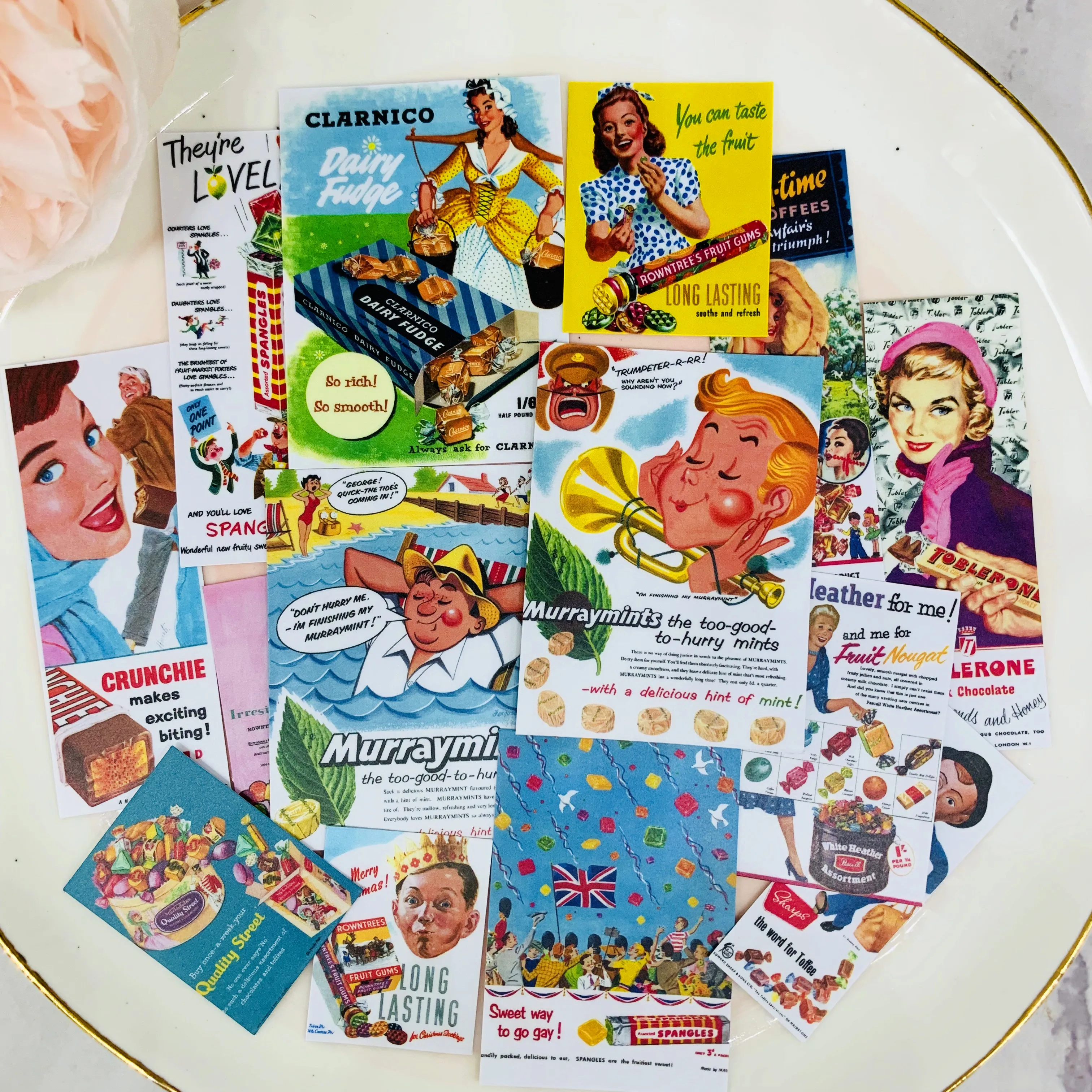 67PCS vintage candy poster Scrapbooking stickers book Student kids toys Notebook label Decorative sticker paper Stationery
67PCS vintage candy poster Scrapbooking stickers book Student kids toys Notebook label Decorative sticker paper Stationery