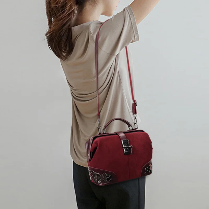 

Designer Handbags High Quality PU Leather Special Lock Rivet Ladies Single Shoulder Diagonal Bag Womens Boston Crossbody Handbag