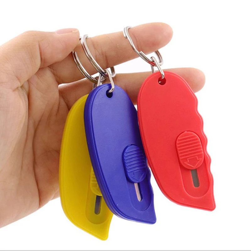 1pc Mini Knife Box Knife Keychain Folding Knife Can Opener Paper Express Unpacking Envelope Portable Outdoor
1pc Mini Knife Box Knife Keychain Folding Knife Can Opener Paper Express Unpacking Envelope Portable Outdoor