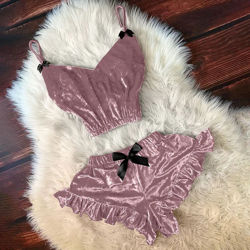 Pyjamas Women Sleepwear Sleeveless Strap Nightwear Lace Trim Satin Cami Top Pajama Sets femme sexy lingerie pyjamas feminino
Pyjamas Women Sleepwear Sleeveless Strap Nightwear Lace Trim Satin Cami Top Pajama Sets femme sexy lingerie pyjamas feminino