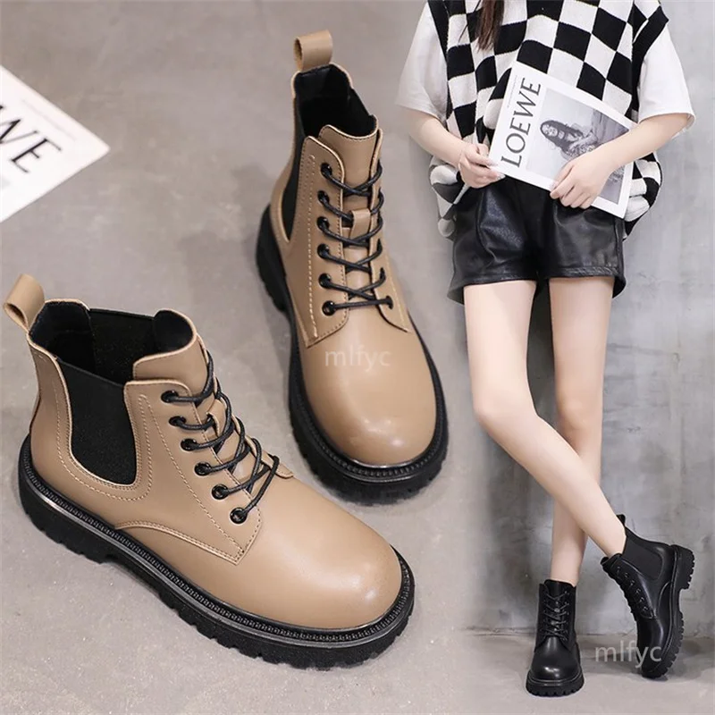 Smoke tube Martin boots women's autumn 2021 new fashion wild thick-soled lightweight breathable British style short boots shoes
Smoke tube Martin boots women's autumn 2021 new fashion wild thick-soled lightweight breathable British style short boots shoes