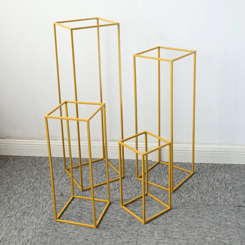 Wedding props, iron ornaments, flower columns, window decorations, wedding photography decorations, wedding decoration
Wedding props, iron ornaments, flower columns, window decorations, wedding photography decorations, wedding decoration