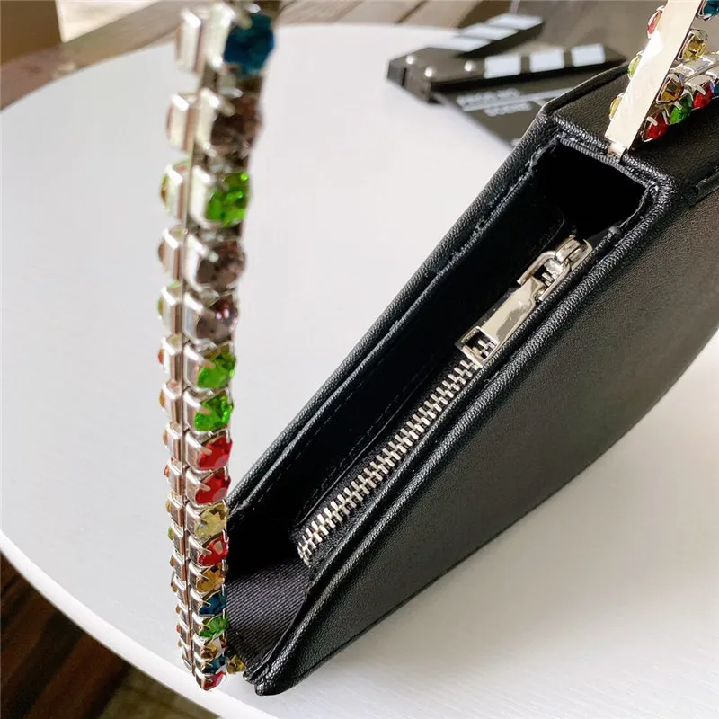 Female Bags 2021 New Niche Love Rhinestone Dinner Bag Female Hand Bag Diamond Ladies High Quality Women Purse and Handbags
Female Bags 2021 New Niche Love Rhinestone Dinner Bag Female Hand Bag Diamond Ladies High Quality Women Purse and Handbags