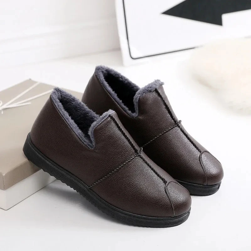 2021 new arrivals unisex Faux leather slippers outside flat plush shoes for women winter slippers
2021 new arrivals unisex Faux leather slippers outside flat plush shoes for women winter slippers