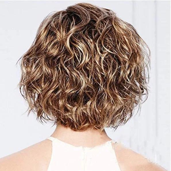 Wig E-Commerce Hot Sale Golden Brown Curly Hair Short Hair Factory Direct Sales Rose Net Headgear Can Be Customized
Wig E-Commerce Hot Sale Golden Brown Curly Hair Short Hair Factory Direct Sales Rose Net Headgear Can Be Customized