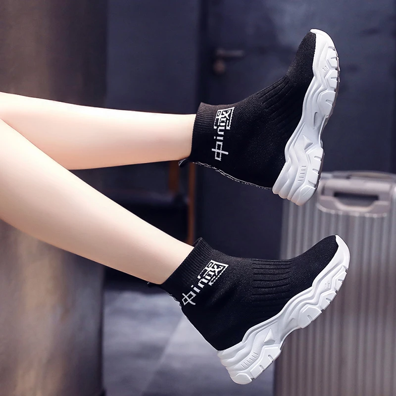 2021 Spring Socks Shoes Breathable High-Top Women Platform Shoes Fashion Sneakers Stretch Fabric Casual Slip-On Ladies Shoes 
2021 Spring Socks Shoes Breathable High-Top Women Platform Shoes Fashion Sneakers Stretch Fabric Casual Slip-On Ladies Shoes