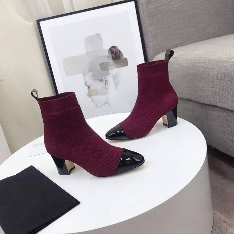 Genuine Leather Mid Heel Woman Ankle Boots Pointed Toe Stretch Fabric Ladies Shoes Luxury Designer 2020 New Zapatos De Mujer
Genuine Leather Mid Heel Woman Ankle Boots Pointed Toe Stretch Fabric Ladies Shoes Luxury Designer 2020 New Zapatos De Mujer