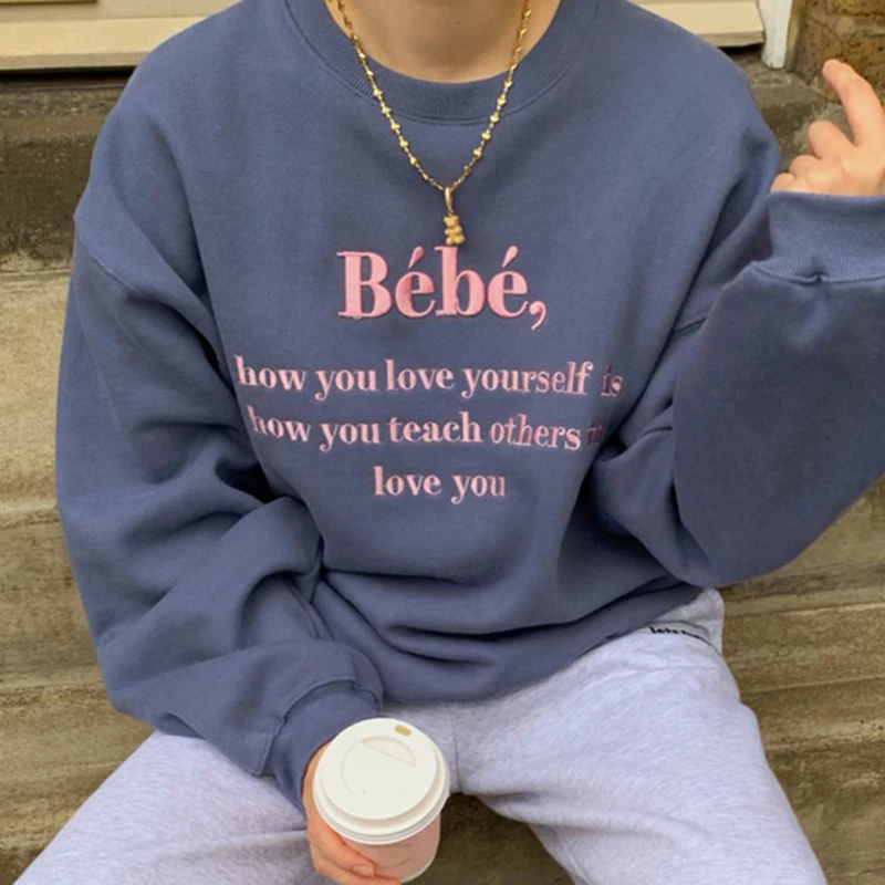 Korean Chic O Neck Letter Embroidery Sweatshirts Women Design Loose Long SleeveSoft Autumn Hoodies All Match Casual Pullover
Korean Chic O Neck Letter Embroidery Sweatshirts Women Design Loose Long SleeveSoft Autumn Hoodies All Match Casual Pullover