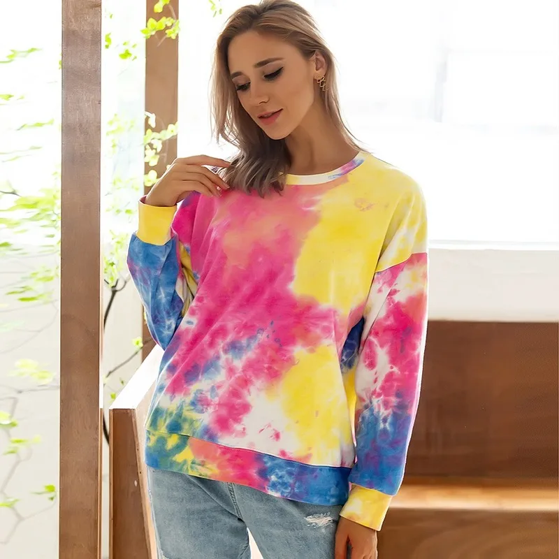 Tie-dye Letter Print Pullover Vintage Sweatshirt Women 2020 Autumn Winter New Casual Loose Streetwear Women Clothes for Teens
Tie-dye Letter Print Pullover Vintage Sweatshirt Women 2020 Autumn Winter New Casual Loose Streetwear Women Clothes for Teens