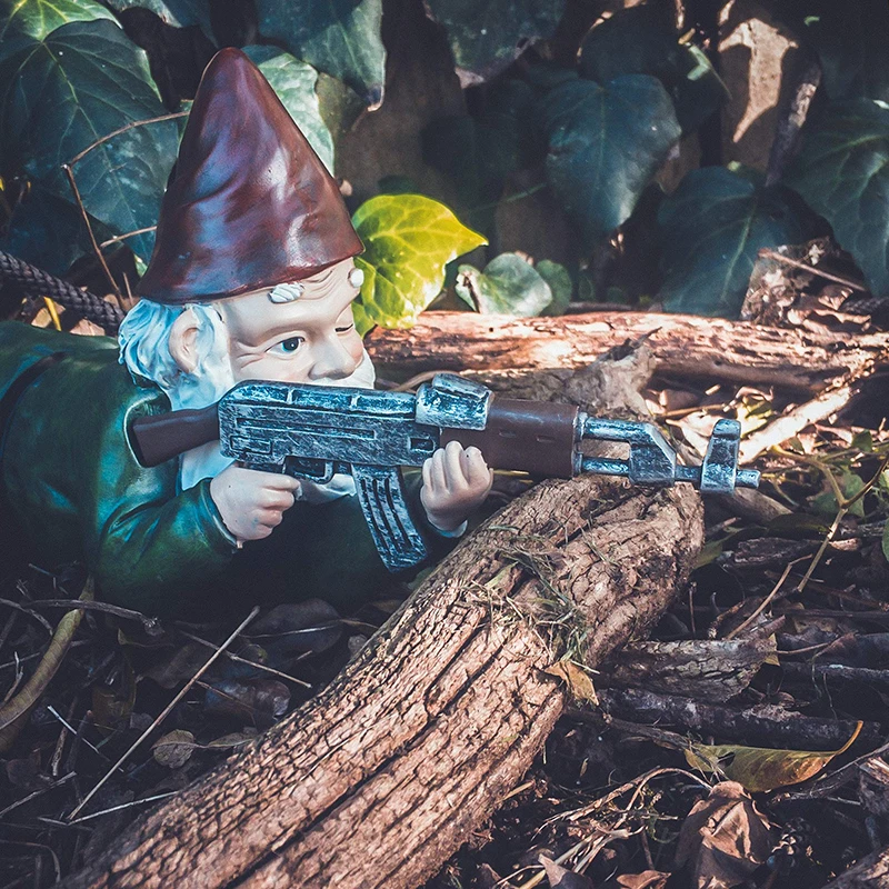 Funny Army Garden Gnome Statue Resin Desktop Lawn Ornament Figure Sculpture Indoor Outdoor Home Yard Decor TRYC889
Funny Army Garden Gnome Statue Resin Desktop Lawn Ornament Figure Sculpture Indoor Outdoor Home Yard Decor TRYC889