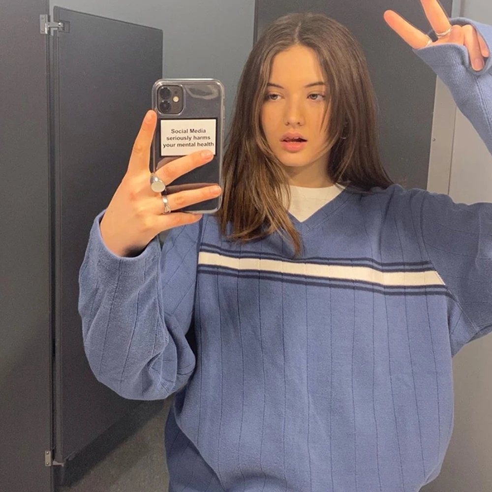 Striped V Neck Oversized Sweater Women Casual Loose Knitted Jumper Ladies Preppy Style Vintage Korean Knitwear Autumn 2020 New
Striped V Neck Oversized Sweater Women Casual Loose Knitted Jumper Ladies Preppy Style Vintage Korean Knitwear Autumn 2020 New