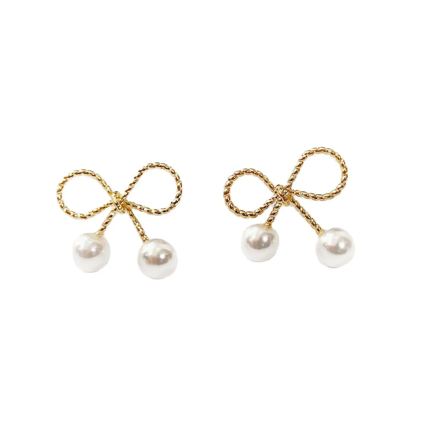 2021 silver Korean simple and small earrings female new sweet bow pearl earrings girl heart earrings
2021 silver Korean simple and small earrings female new sweet bow pearl earrings girl heart earrings