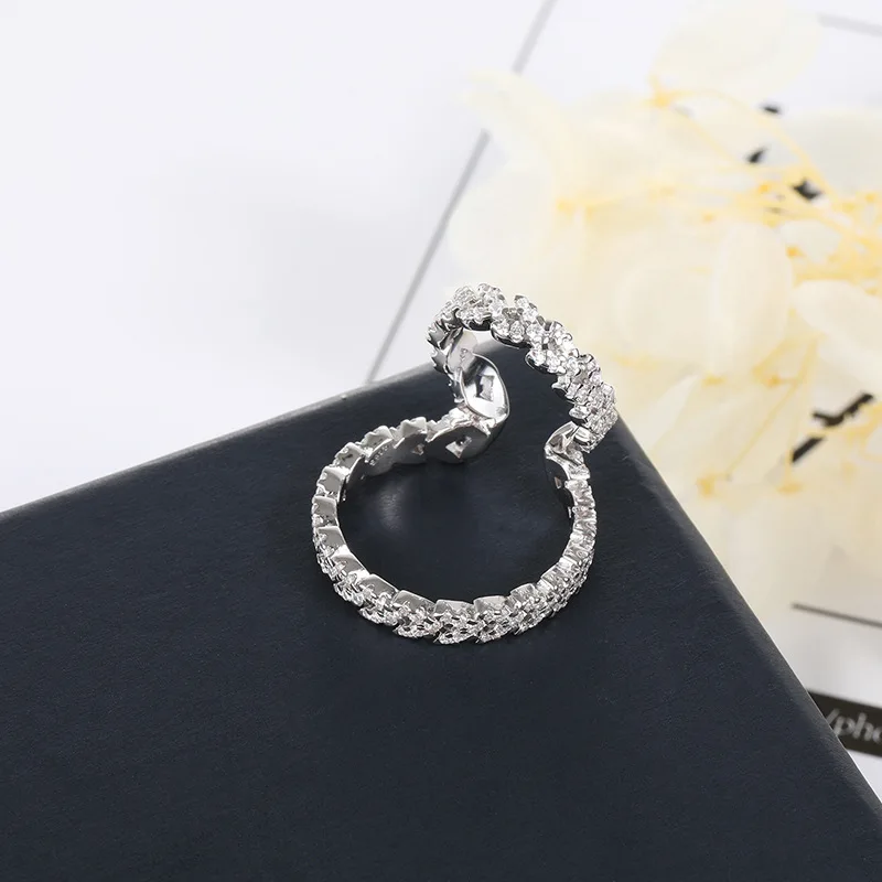 Fashion Silver Color Single Earring For Women Cubic Zirconia Leaf Earrings Stone Clips Pendientes Mujer Moda Zk30
Fashion Silver Color Single Earring For Women Cubic Zirconia Leaf Earrings Stone Clips Pendientes Mujer Moda Zk30