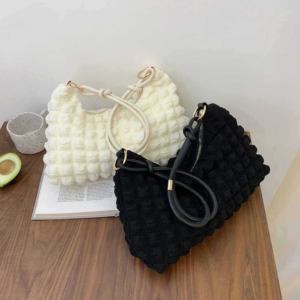 New Fashion Women Solid Color Shoulder Underarm Bags Vintage Lattice Pattern Top Handle Handbags Female Simple Shoulder Bags
New Fashion Women Solid Color Shoulder Underarm Bags Vintage Lattice Pattern Top Handle Handbags Female Simple Shoulder Bags