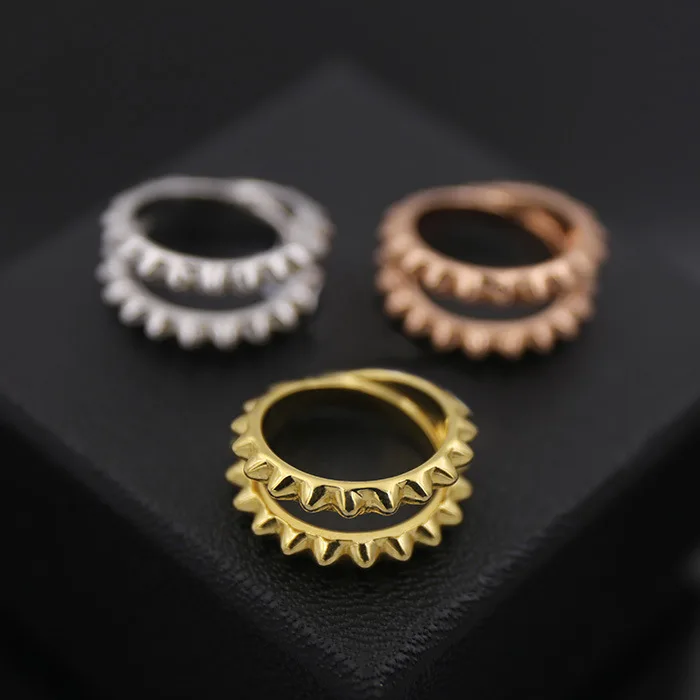 Fashion personality ring titanium steel jewelry rivets double-layer tapered couple shape to send gifts for lovers 2019 new hot
Fashion personality ring titanium steel jewelry rivets double-layer tapered couple shape to send gifts for lovers 2019 new hot