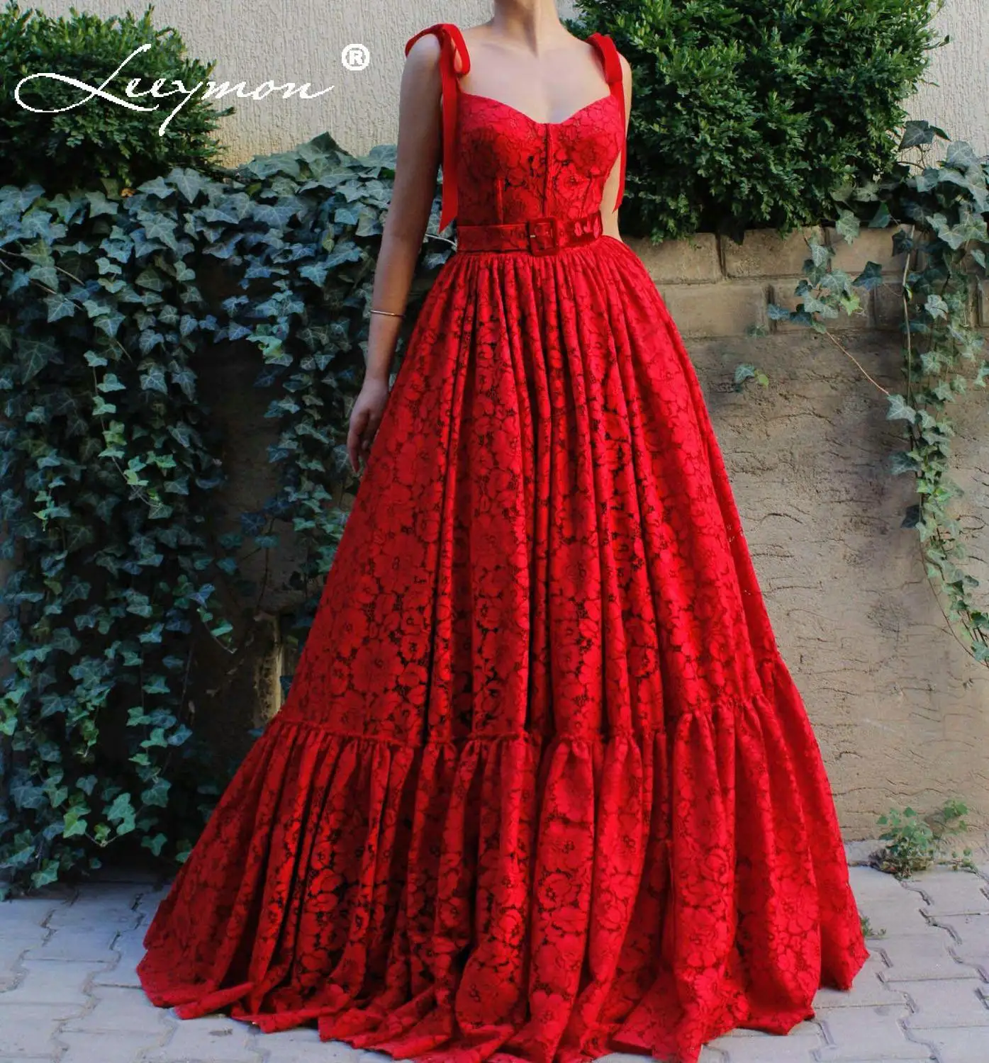 Leeymon Elegant Red Lace Evening Dress Sweetheart straps Party Gown robe de soiree Long Dress
Leeymon Elegant Red Lace Evening Dress Sweetheart straps Party Gown robe de soiree Long Dress