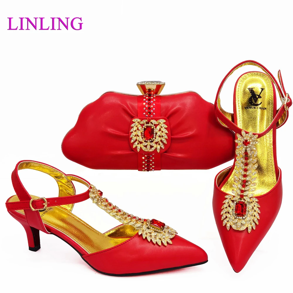 astest Red Color Italian design Matching Ladies Shoe and Bag Material with Crystal African Women Shoes and Bags Set for Party
astest Red Color Italian design Matching Ladies Shoe and Bag Material with Crystal African Women Shoes and Bags Set for Party