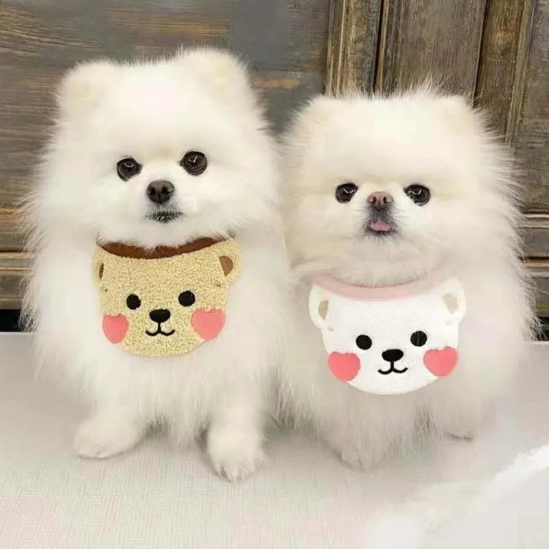 Korean version of cute bear pet cat scarf saliva towel small dog pet accessories saliva towel
Korean version of cute bear pet cat scarf saliva towel small dog pet accessories saliva towel