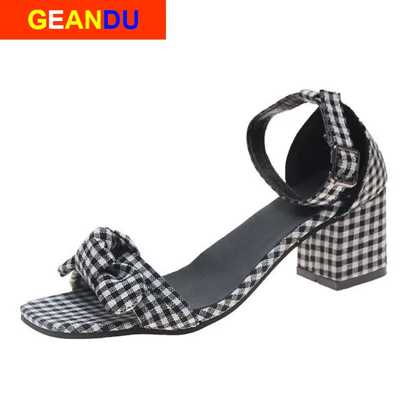 Женские Летние кожаные босоножки на высоком каблуке, босоножки на блочном каблуке с ремешком на щиколотке, сандалии для отдыха и офиса, дамс... 
Женские Летние кожаные босоножки на высоком каблуке, босоножки на блочном каблуке с ремешком на щиколотке, сандалии для отдыха и офиса, дамс...