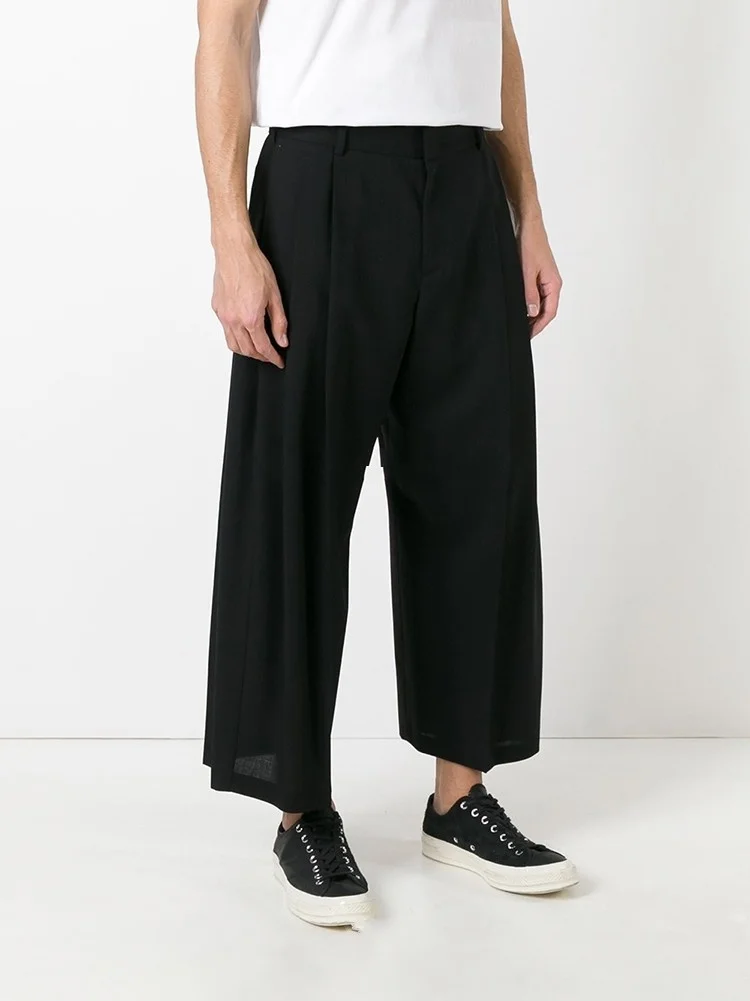 Men's New Clothing Fashion stylist GD fold of slacks and broad-leg trousers plus size singer costumes
Men's New Clothing Fashion stylist GD fold of slacks and broad-leg trousers plus size singer costumes
