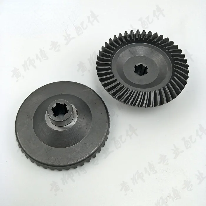 Gasoline Engine Diesel Micro Tiller 170F171F173F178F186F 105/135 Driven Bevel Gear
Gasoline Engine Diesel Micro Tiller 170F171F173F178F186F 105/135 Driven Bevel Gear