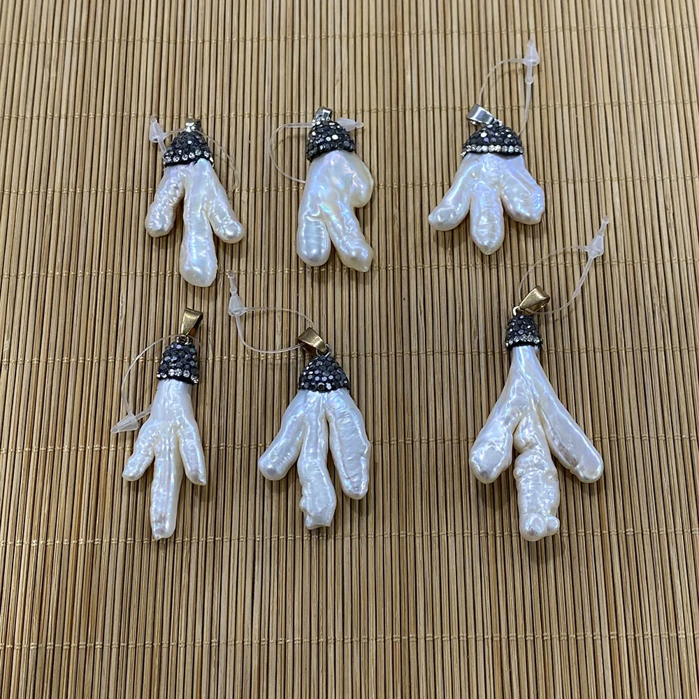Natural Pearl Pendant Pearl Charm Necklace Pendant Fine Jewelry for Handmade DIY Jewelry Making Supplies Necklace Accessories
Natural Pearl Pendant Pearl Charm Necklace Pendant Fine Jewelry for Handmade DIY Jewelry Making Supplies Necklace Accessories