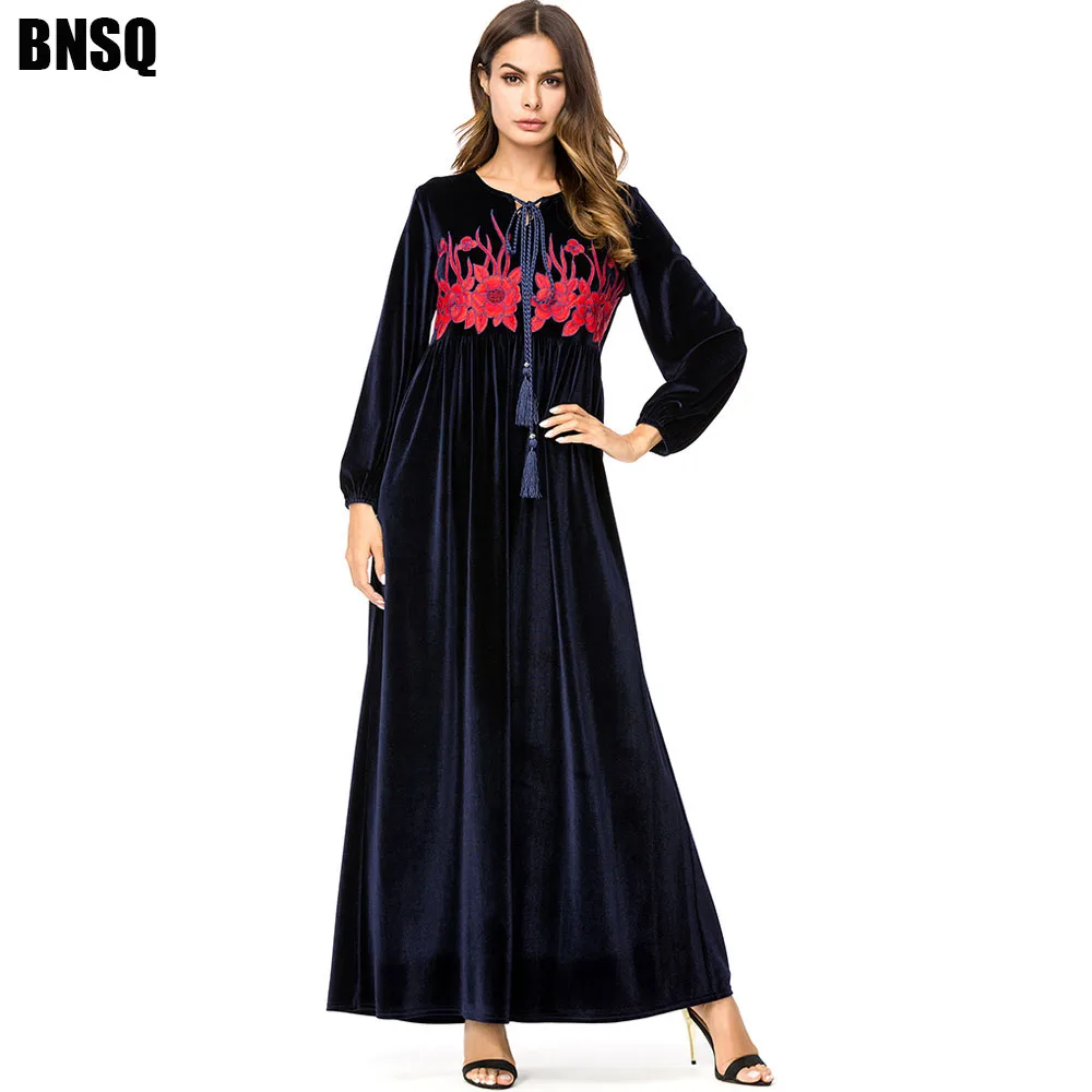 BNSQ Arabian gold velvet embroidered abaya girl fashion casual solid color mosaic lantern long sleeve maxi dress winter M-4XL
BNSQ Arabian gold velvet embroidered abaya girl fashion casual solid color mosaic lantern long sleeve maxi dress winter M-4XL