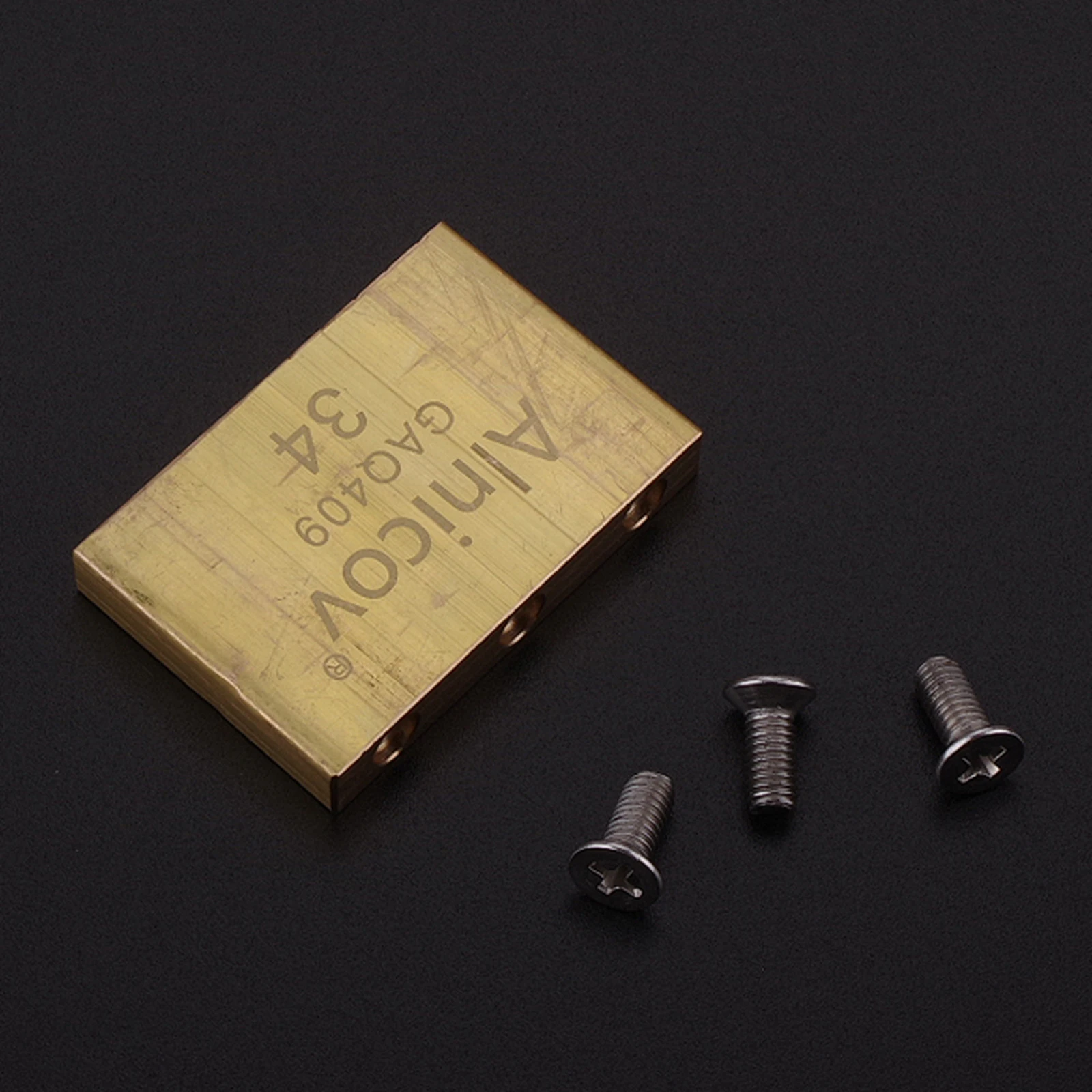 Vintage 6 Strings Guitar Tremolo Block for Electric Guitar Replacement Parts
Vintage 6 Strings Guitar Tremolo Block for Electric Guitar Replacement Parts