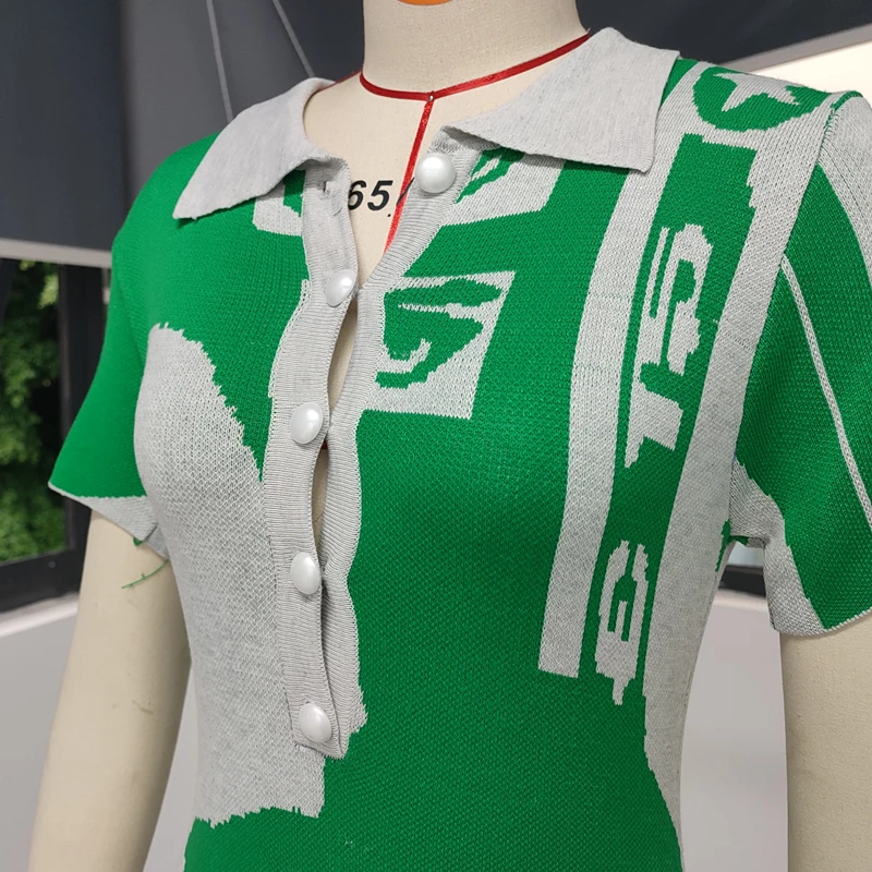 Women Close-Fitting Playsuit Rompers Female Portrait Print Turn-down Collar Short Sleeve Jumpsuit Green Black 2021 Trend 
Women Close-Fitting Playsuit Rompers Female Portrait Print Turn-down Collar Short Sleeve Jumpsuit Green Black 2021 Trend