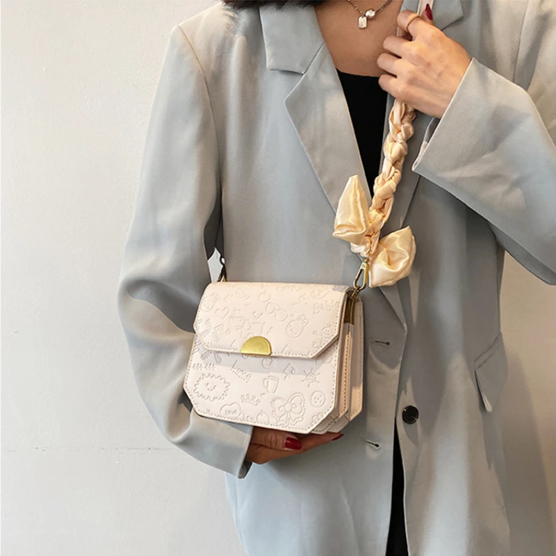 Casual Shoulder Crossbody Messenger Bags For Women 2021 New Handbags Tote Female Luxury Designer Purses Travel High Quality
Casual Shoulder Crossbody Messenger Bags For Women 2021 New Handbags Tote Female Luxury Designer Purses Travel High Quality
