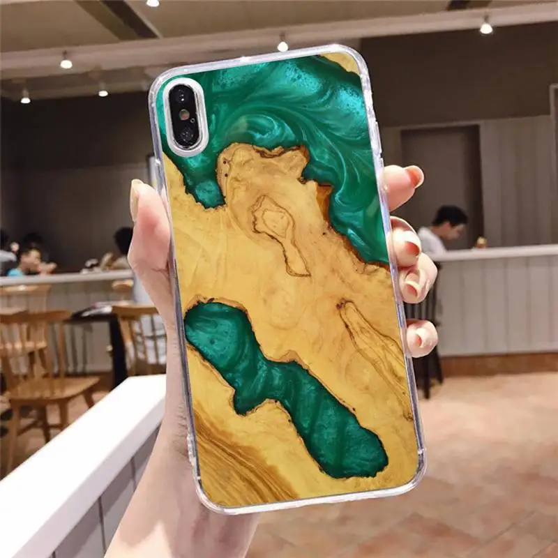 Traveler Protective Wood Resin art Phone Case Transparent for iPhone 6 7 8 11 12 s mini pro X XS XR MAX Plus
Traveler Protective Wood Resin art Phone Case Transparent for iPhone 6 7 8 11 12 s mini pro X XS XR MAX Plus