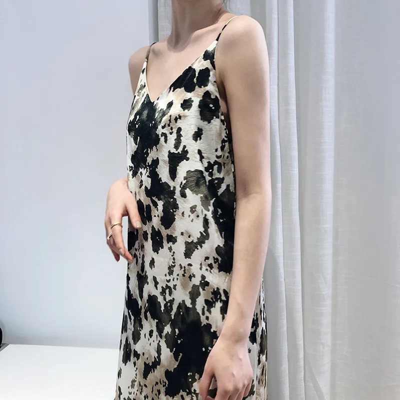 Nurmore Women Sexy Sleeveless Retro Chiffon Dress Print Long Dress
Nurmore Women Sexy Sleeveless Retro Chiffon Dress Print Long Dress
