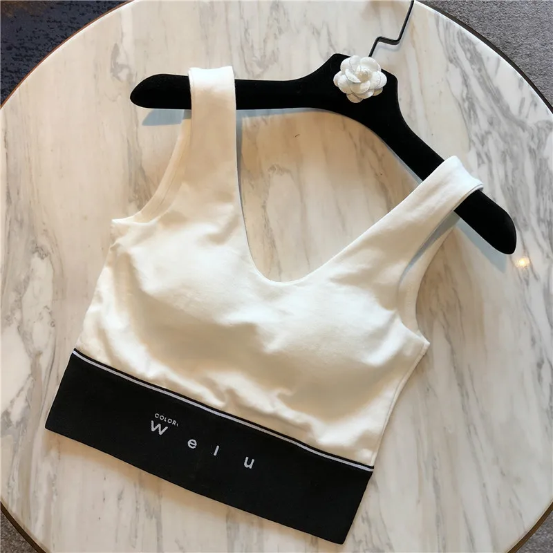 Girls Ladies Sexy Tank Top 2020 Summer New Sports All-match Shirt Tops Female Clothes Woman Clothes Bra Sports Underwear
Girls Ladies Sexy Tank Top 2020 Summer New Sports All-match Shirt Tops Female Clothes Woman Clothes Bra Sports Underwear